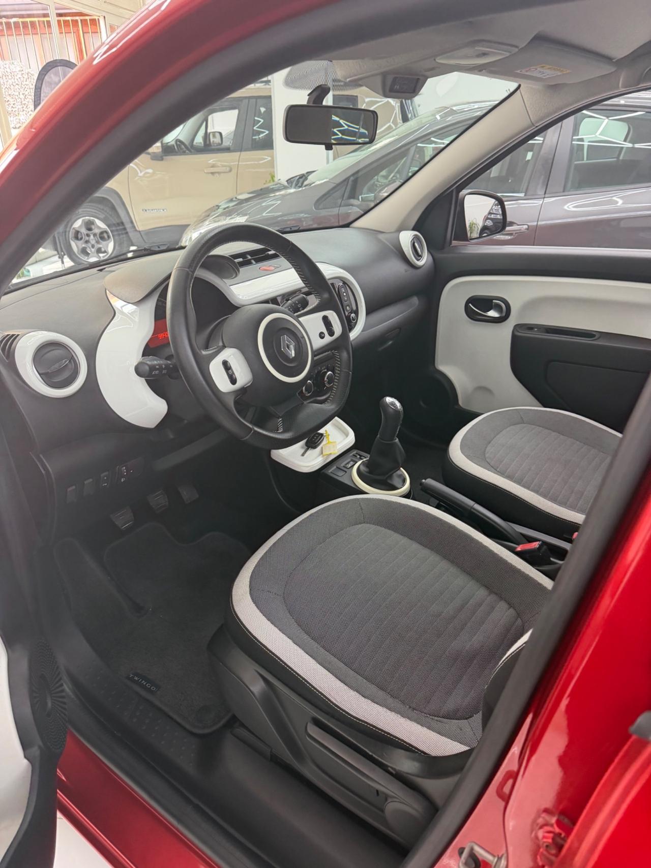 Renault Twingo SCe Lovely