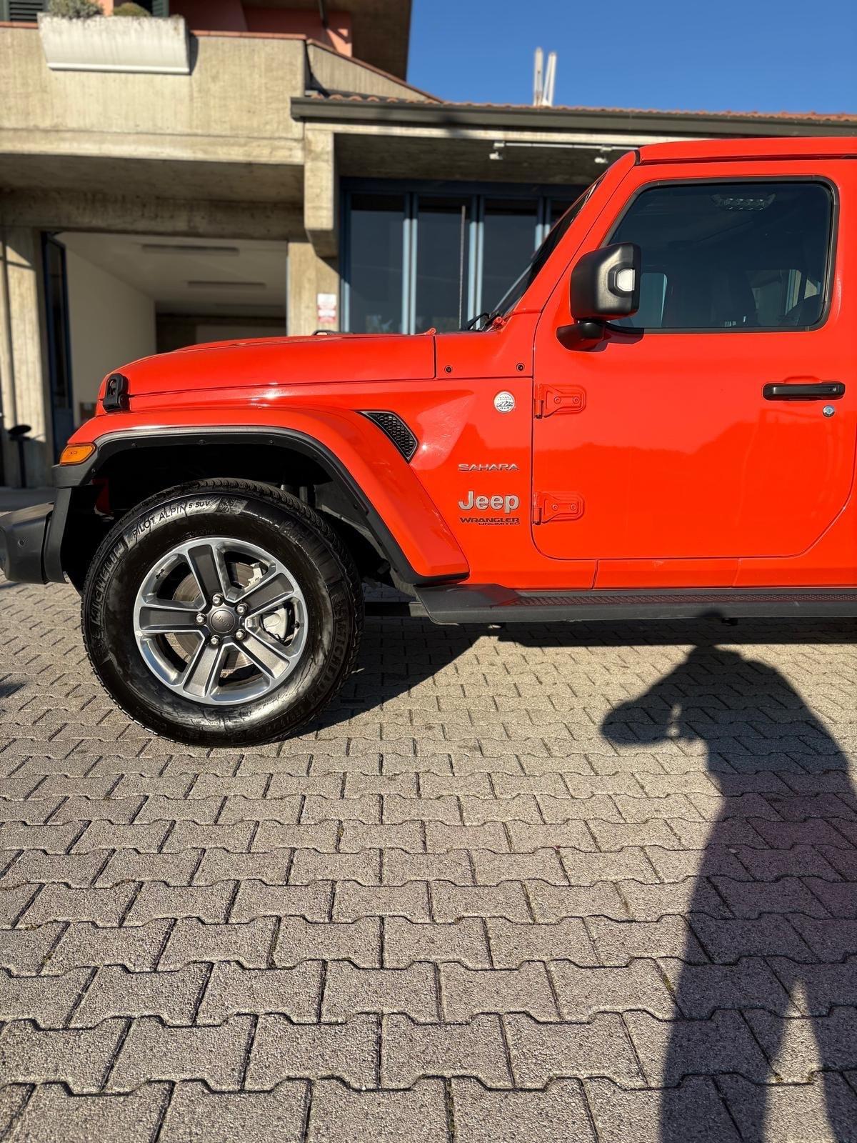 Jeep Wrangler Unlimited 2.2 Mjt II Sahara