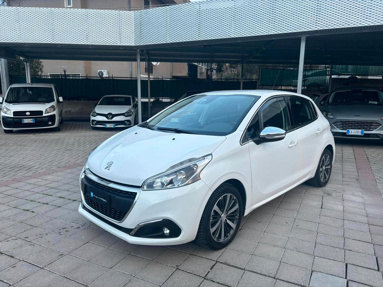 PEUGEOT 208 - 2018