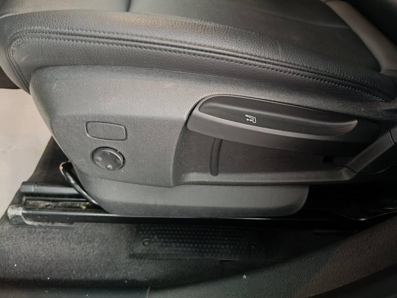 BMW X1 F48 2019 - X1 sdrive18d xLine Plus auto