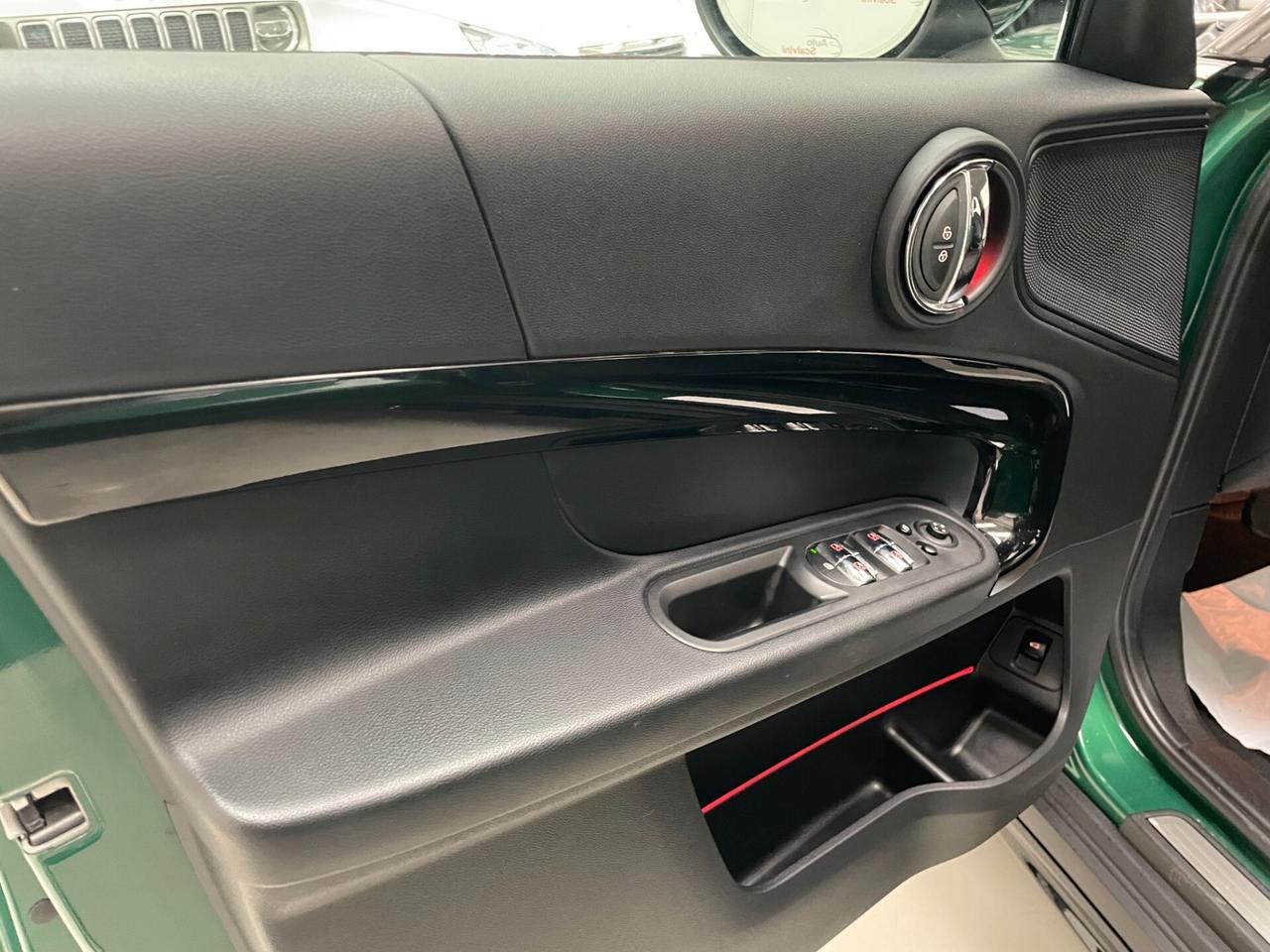 Mini Cooper Countryman 1.5 136cv Business Automatic