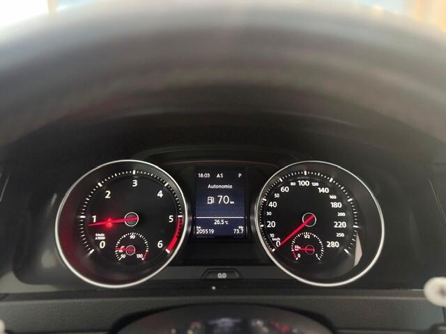 Volkswagen Golf 2.0 TDI DSG Highline BlueMotion Technology