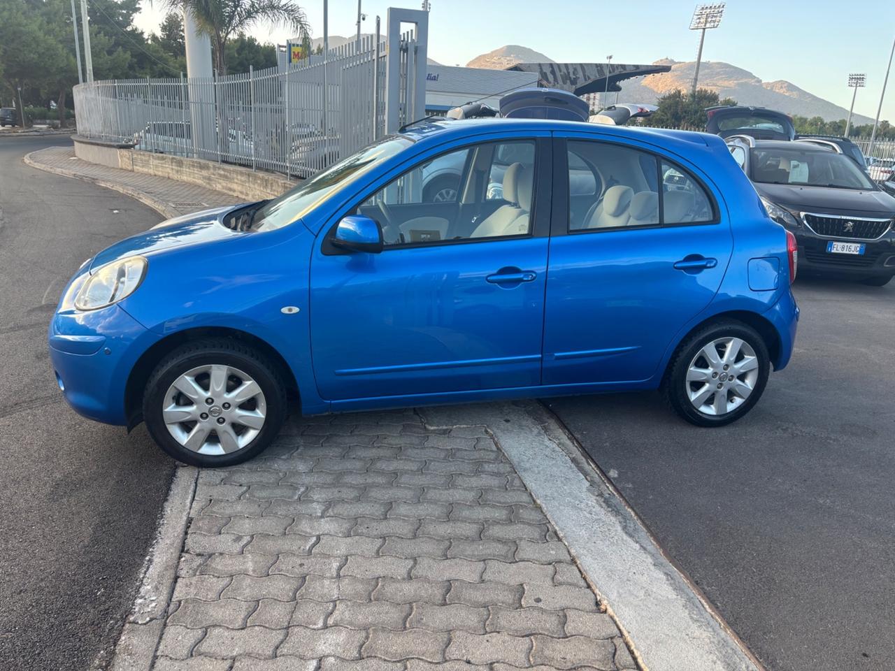 Nissan Micra 1.2 12V 5 porte Tekna