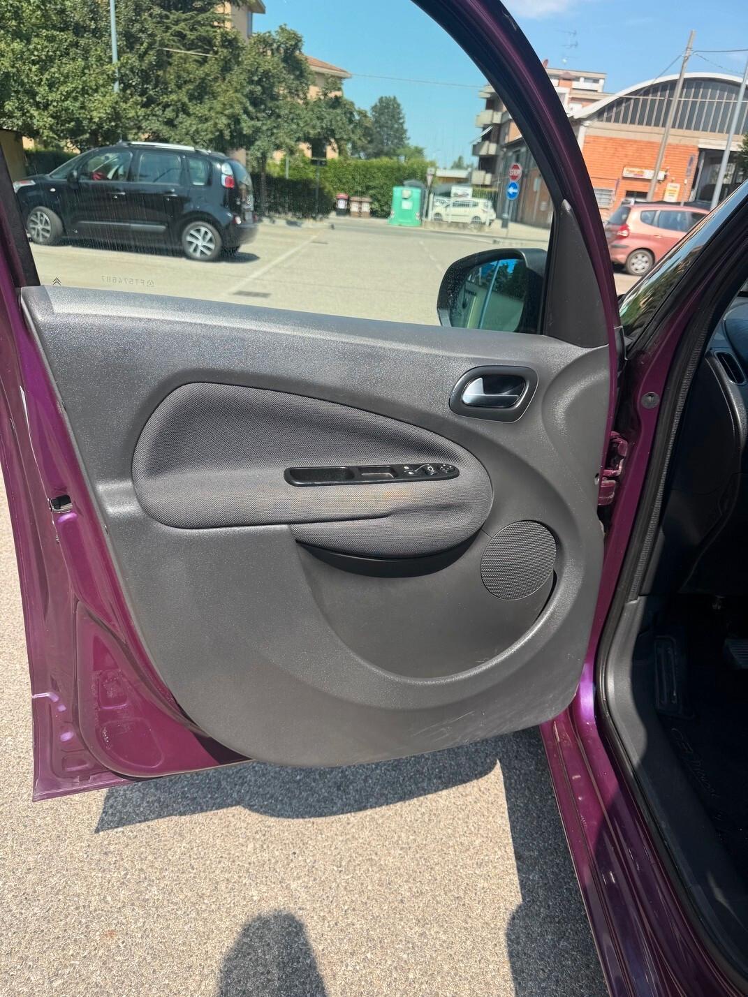 Citroen C3 Picasso 1.2 - NEOPATENTATI - 12 MESI DI GARANZIA -