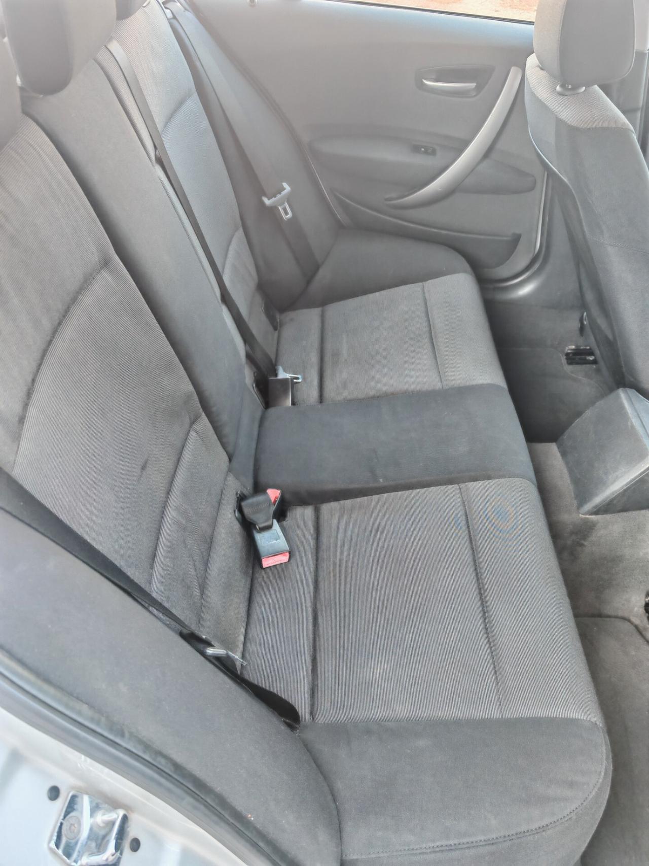 Bmw 118d 5p passaggio compreso