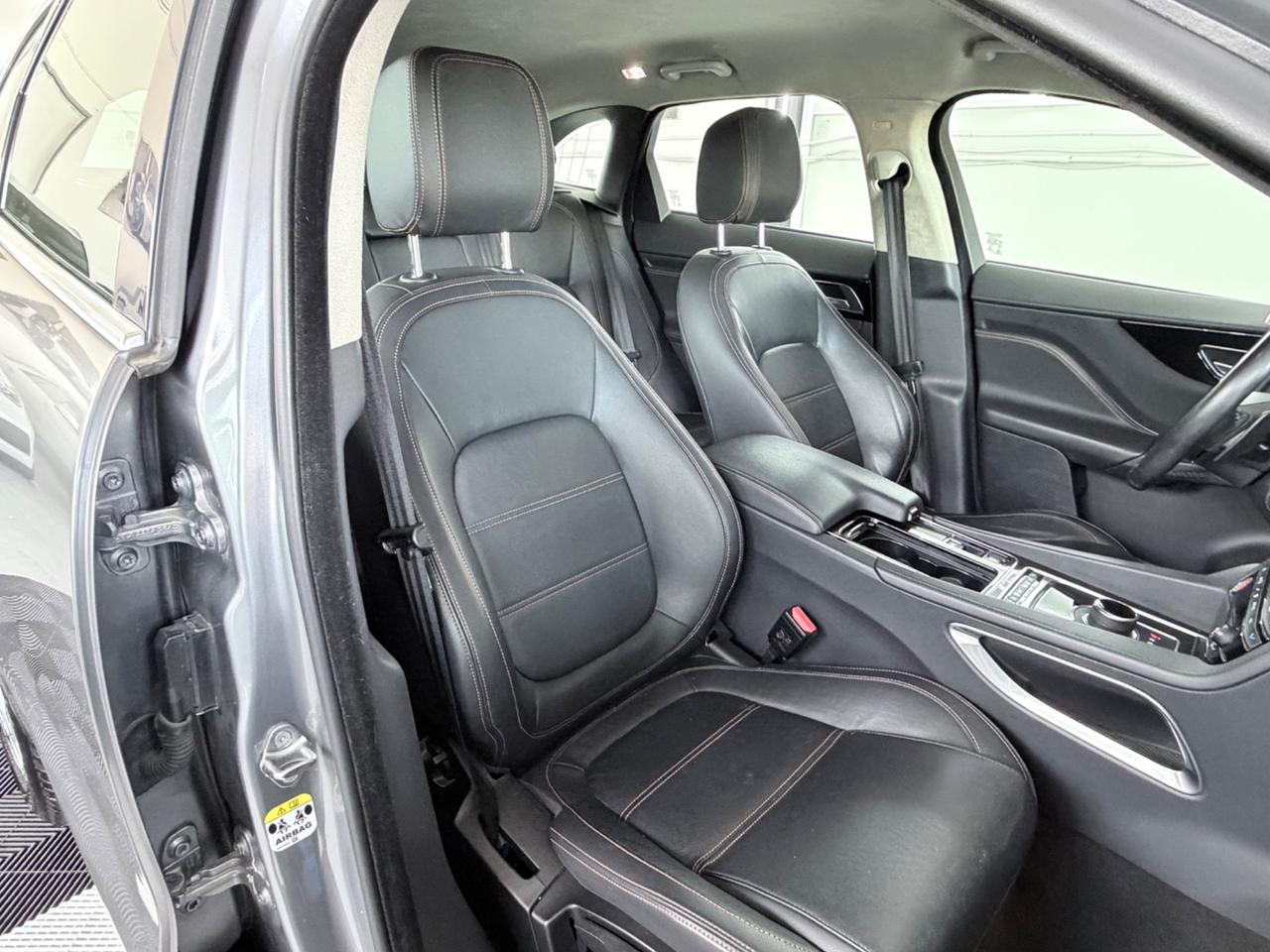 Jaguar F-Pace 2.0 D 180 CV AWD aut. Prestige 2020 EU6