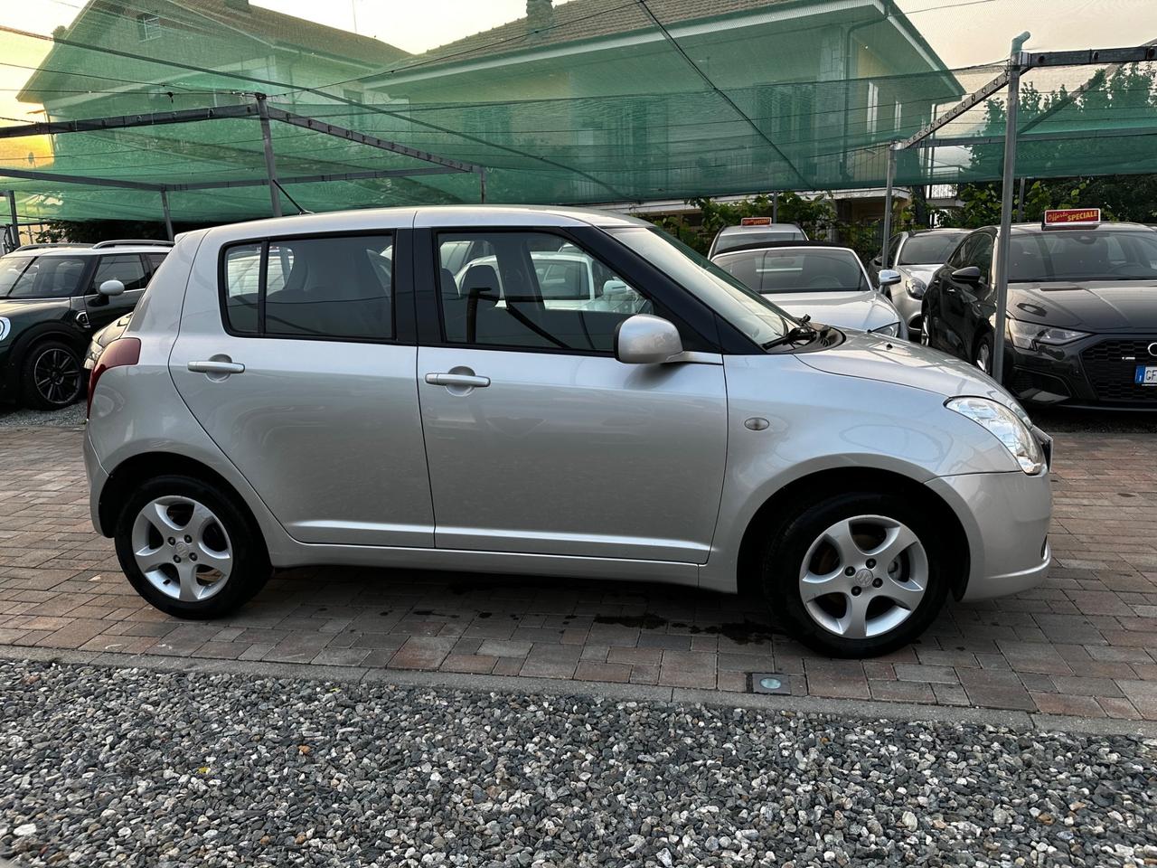 Suzuki Swift 1.3 4x4 5p. GL