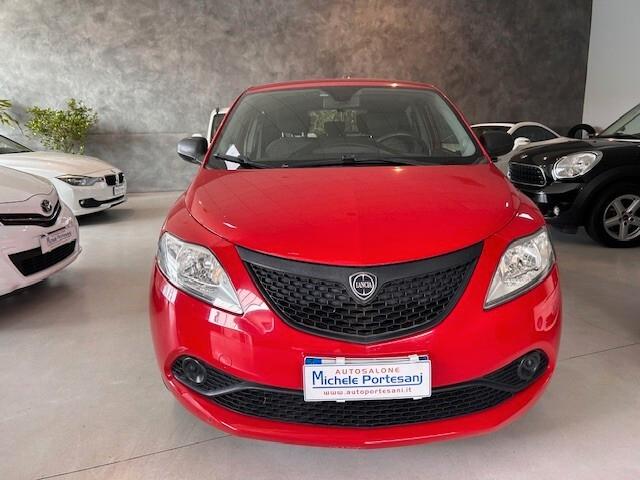 Lancia Ypsilon 1.2 69 CV 5 porte GPL Ecochic Elefantino Blu
