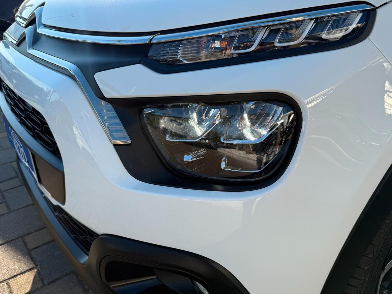 Citroen C3 1.5BlueHDi 100 S&S Shine Pack Full Led Navi 12/2022