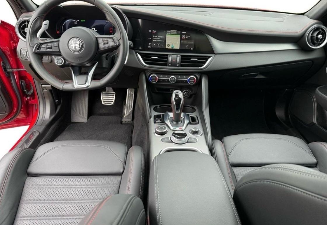 Alfa Romeo Giulia 280 CV AWD Q4 Competizione