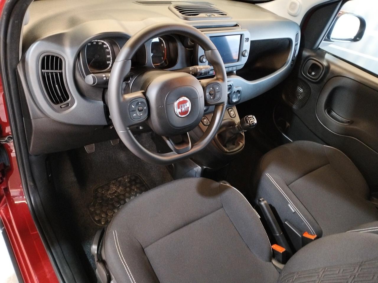 Fiat Panda 1.0 FireFly S&S Hybrid City Cross - NEOPATENTATO