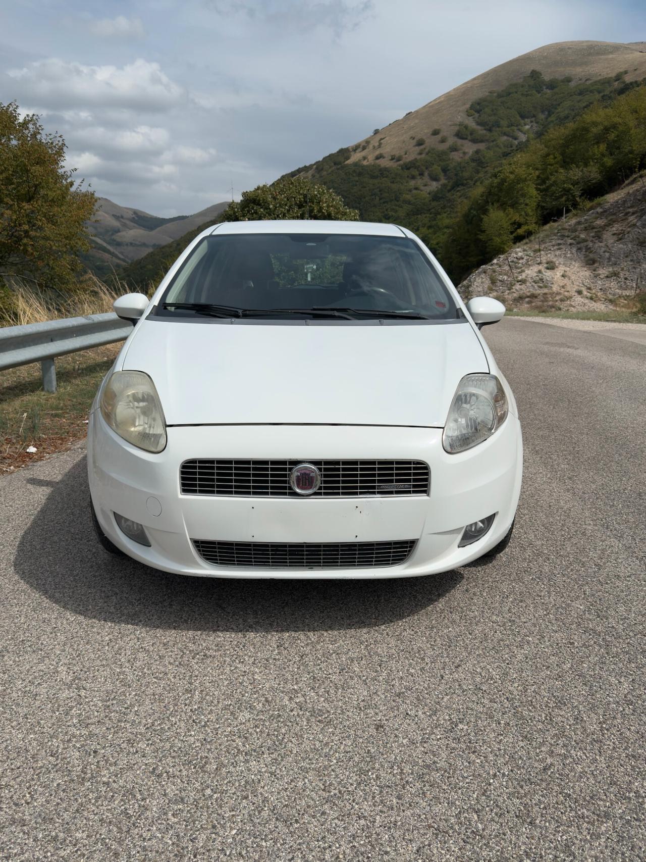 Fiat Grande Punto 1.3 MJT 75 CV 5 porte Fun