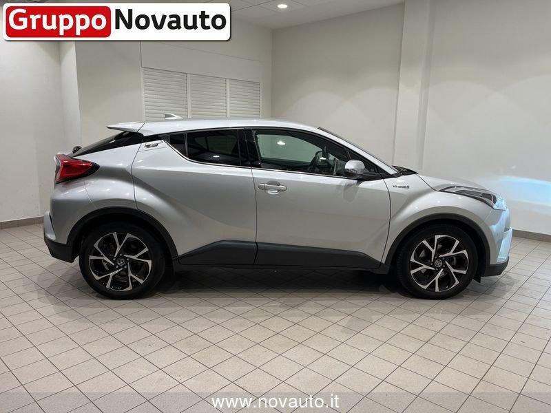 Toyota C-HR 1.8 Hybrid E-CVT Trend