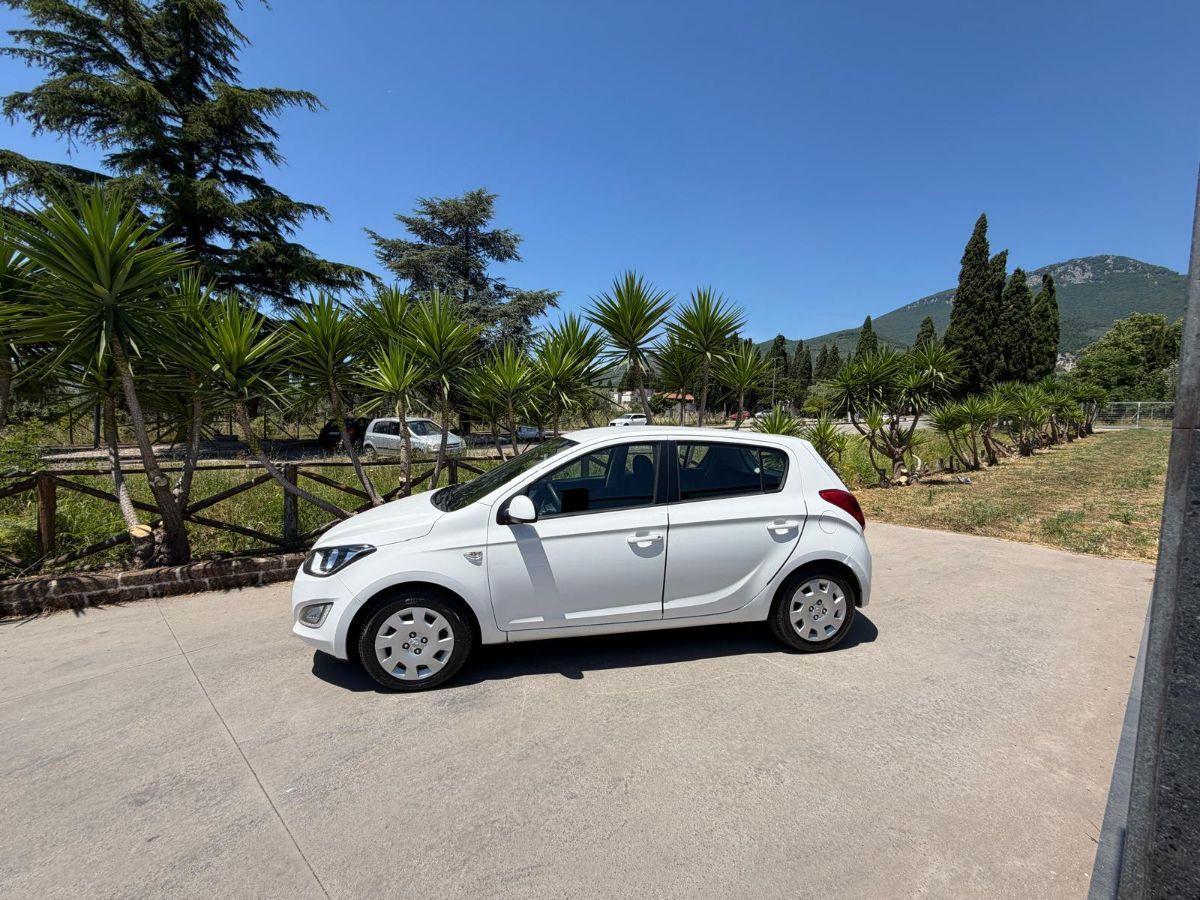 HYUNDAI - i20 - 1.1 CRDi 5p. Sound Edition
