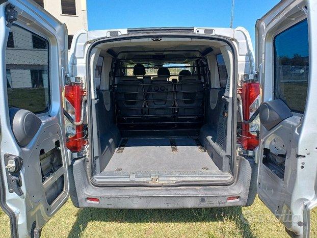 Citroen Jumpy 2.0 HDI 6 Posti Autocarro