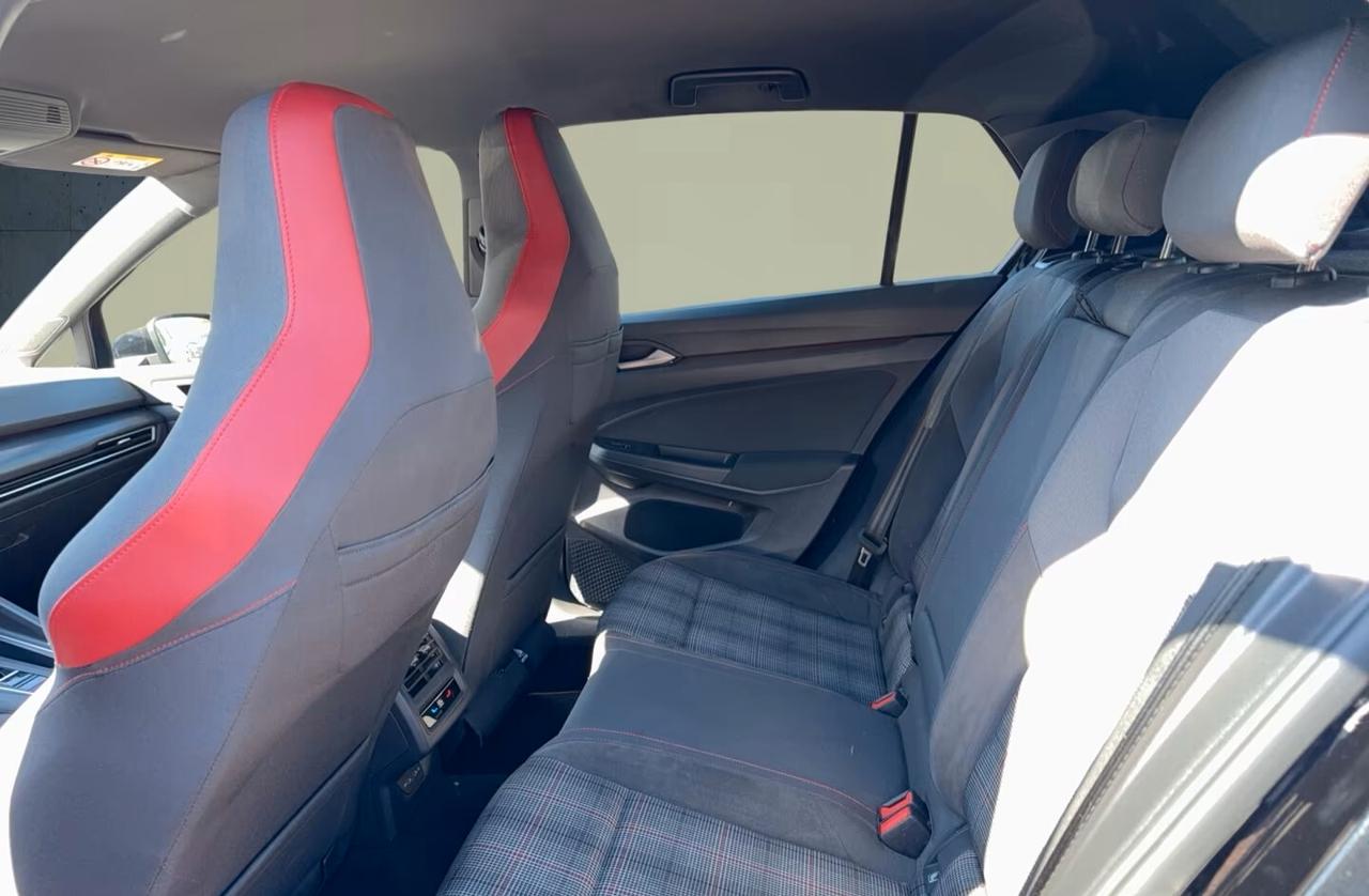Volkswagen Golf GTI 2.0 TSI DSG