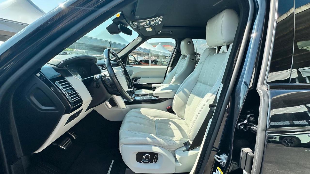 Land Rover Range 4.4 SDV8 Autobiography KM CERTIFICATI-UNICO PROPRIETARIO- SENZA VINCOLO DI FINANZIAMENTO
