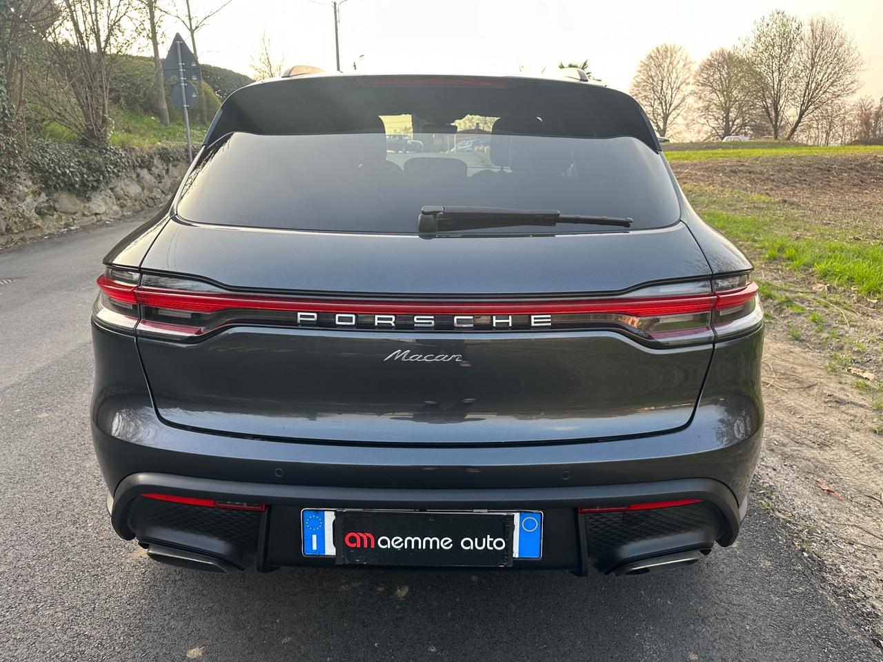 Porsche Macan 2.0 - 2021