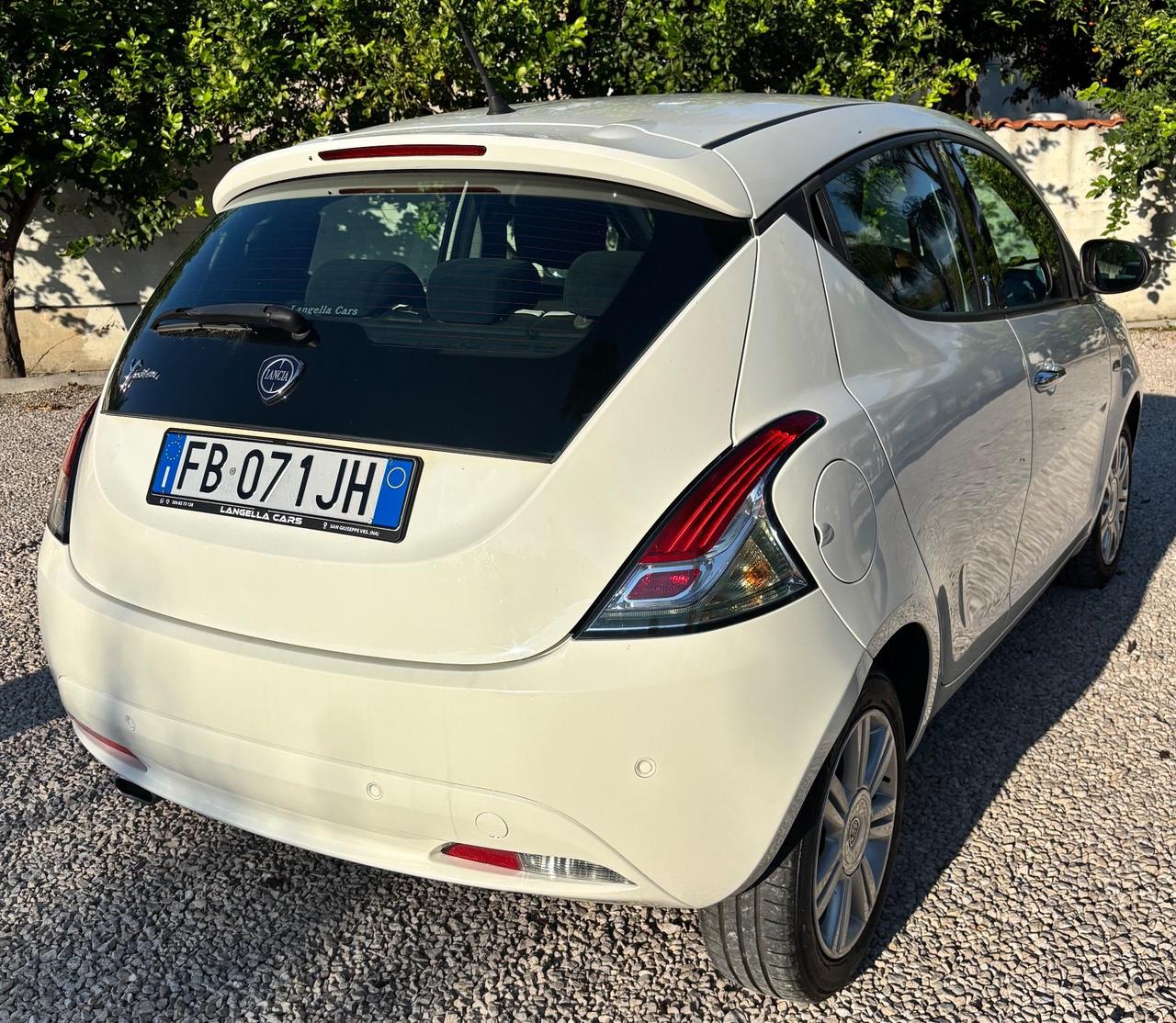 Lancia Ypsilon 1.3 MJT EURO 6