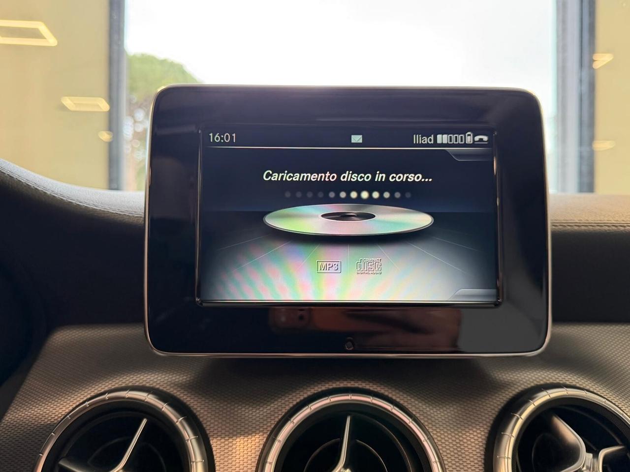 MERCEDES CLA 220D SHOOTING BRAKE PREMIUM 2.2 177CV TETTO PELLE NAVI ANNO 2016