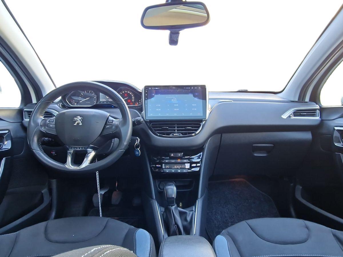 PEUGEOT 208 1.4 B/GPL ALLURE