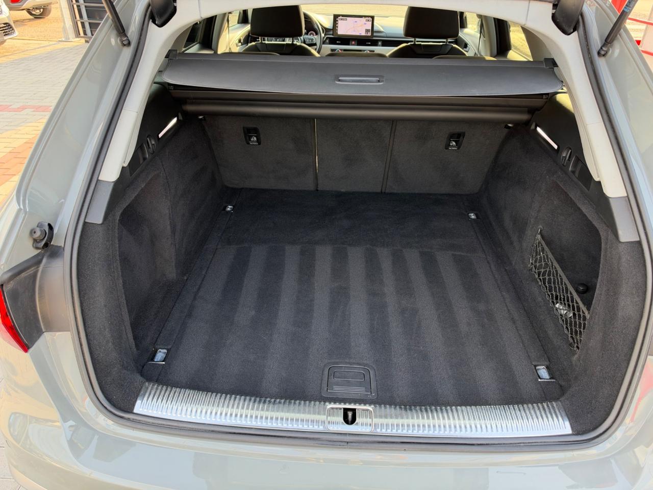 Audi A4 Avant 40 TDI quattro S tronic line edition