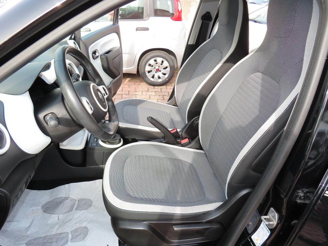 Renault Twingo BENZINA NAVI-CAMERA KM CERT 18