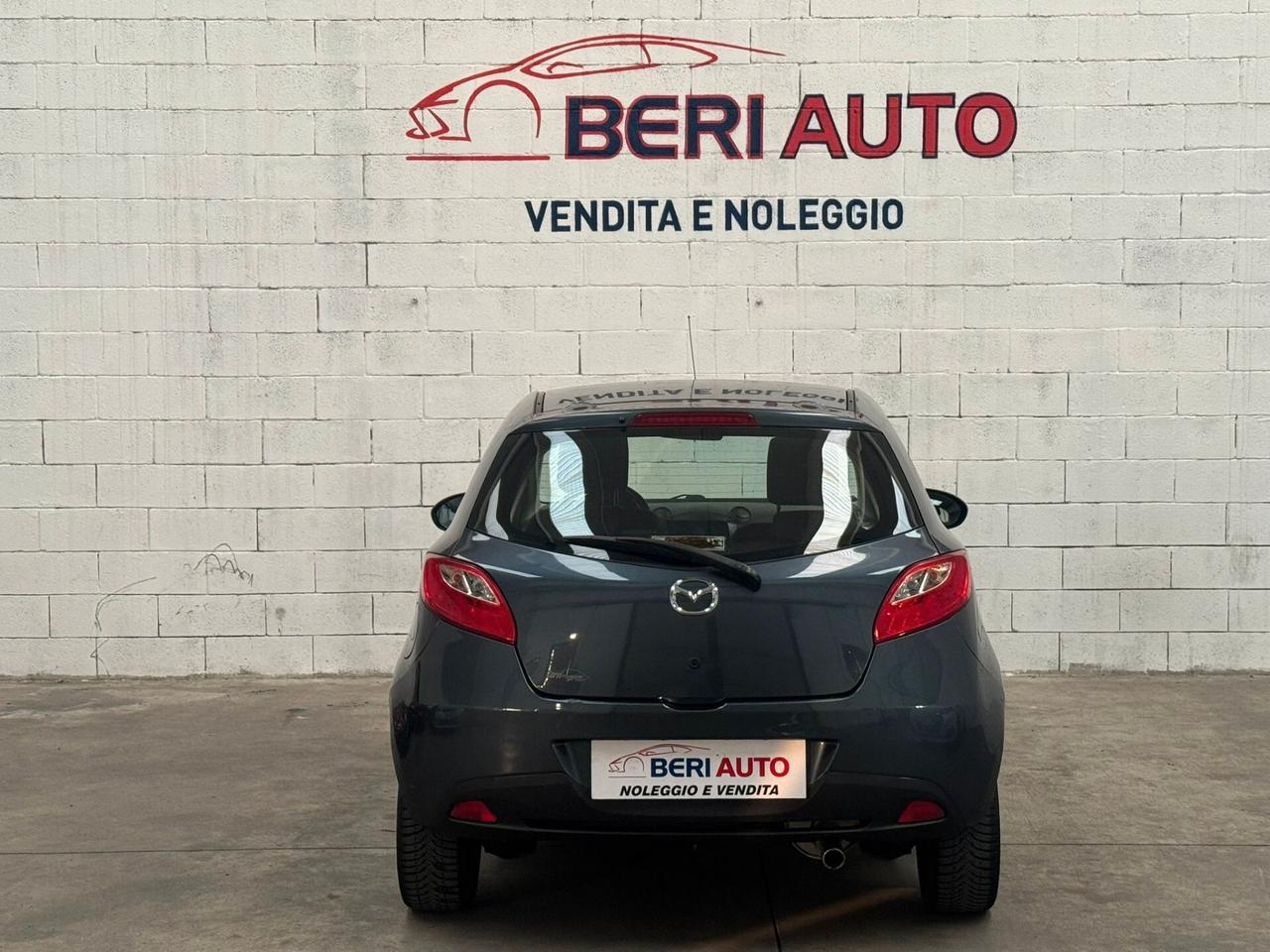 Mazda 2 benzina adatta neopatentati