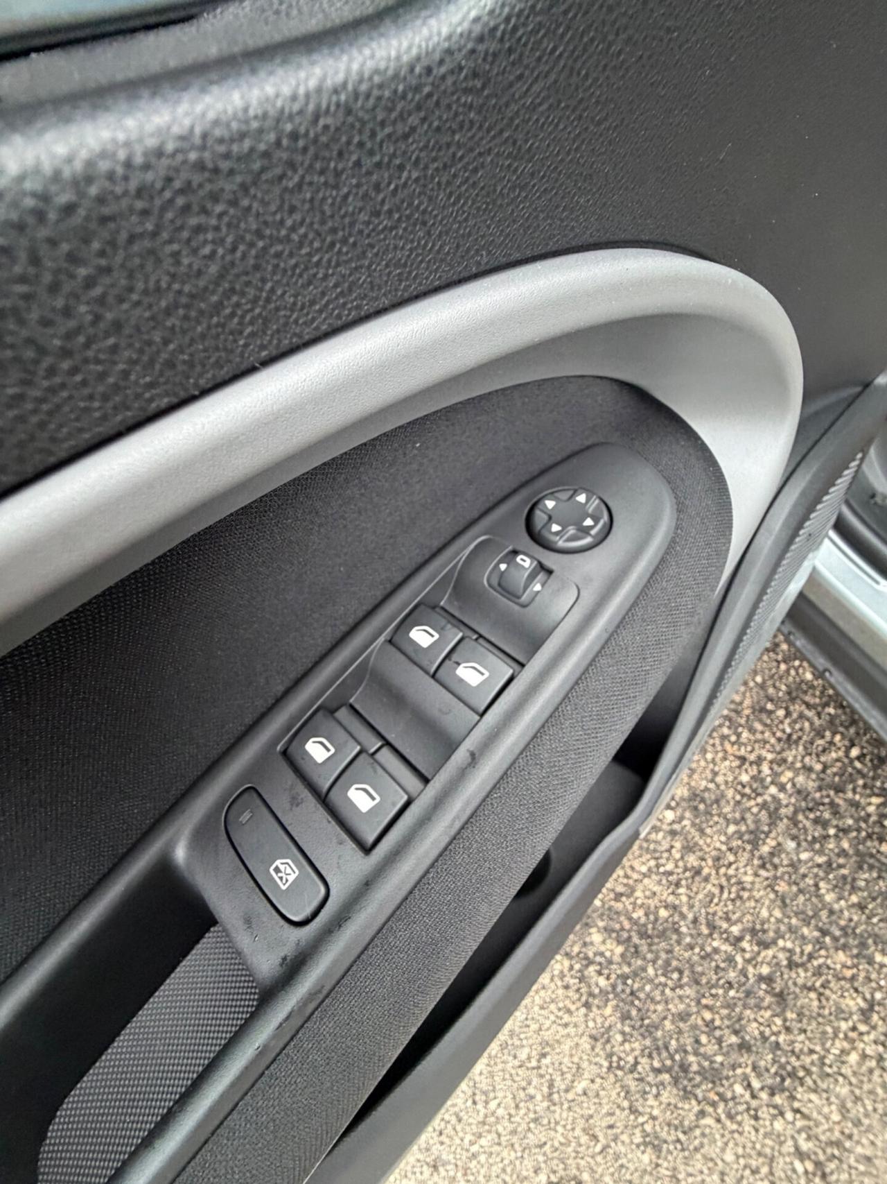 Jeep Avenger 1.2 Turbo 100 CV Longitude