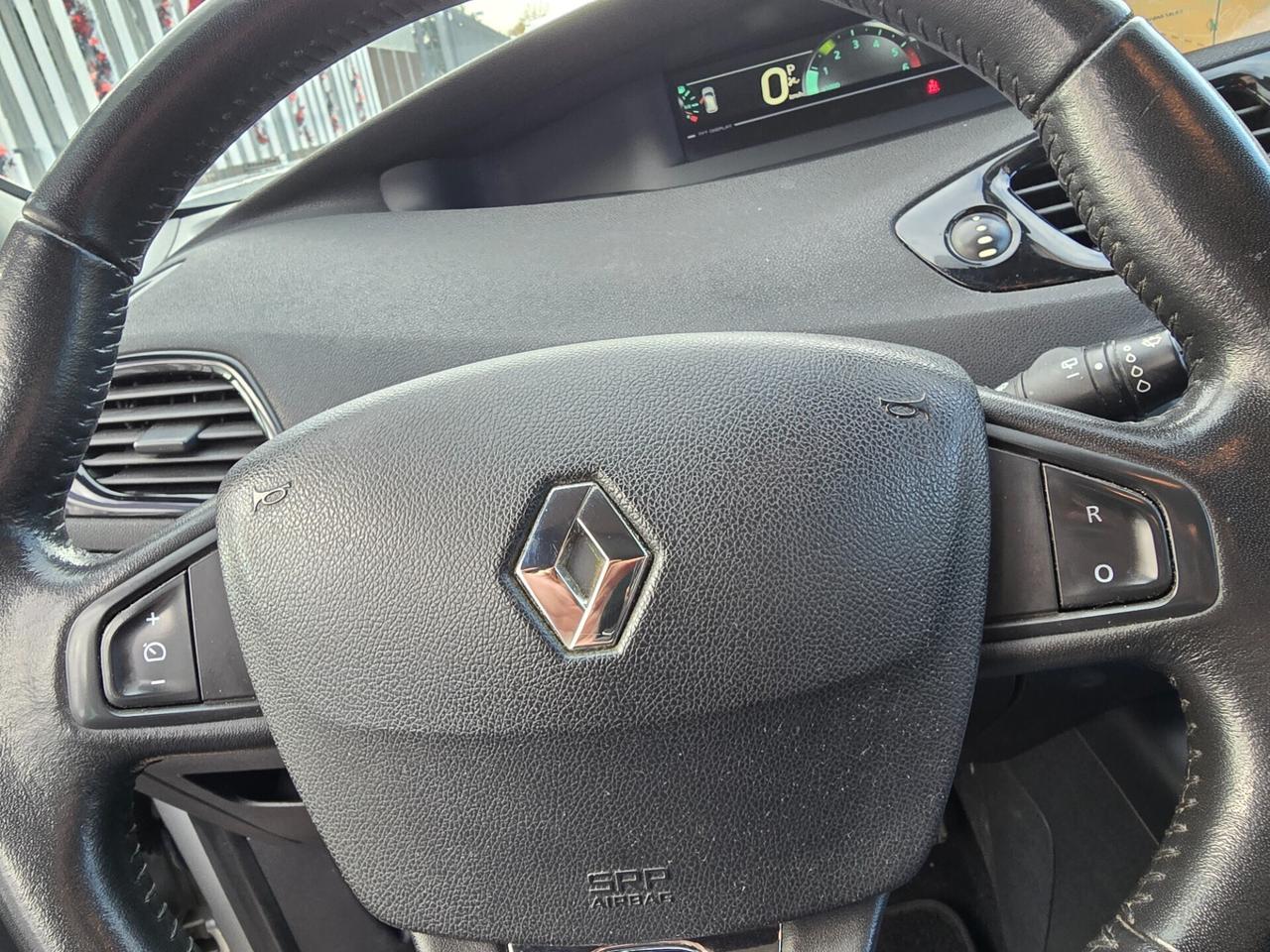 Renault Scenic X-Mod 1.5 dCi 110CV EDC Luxe