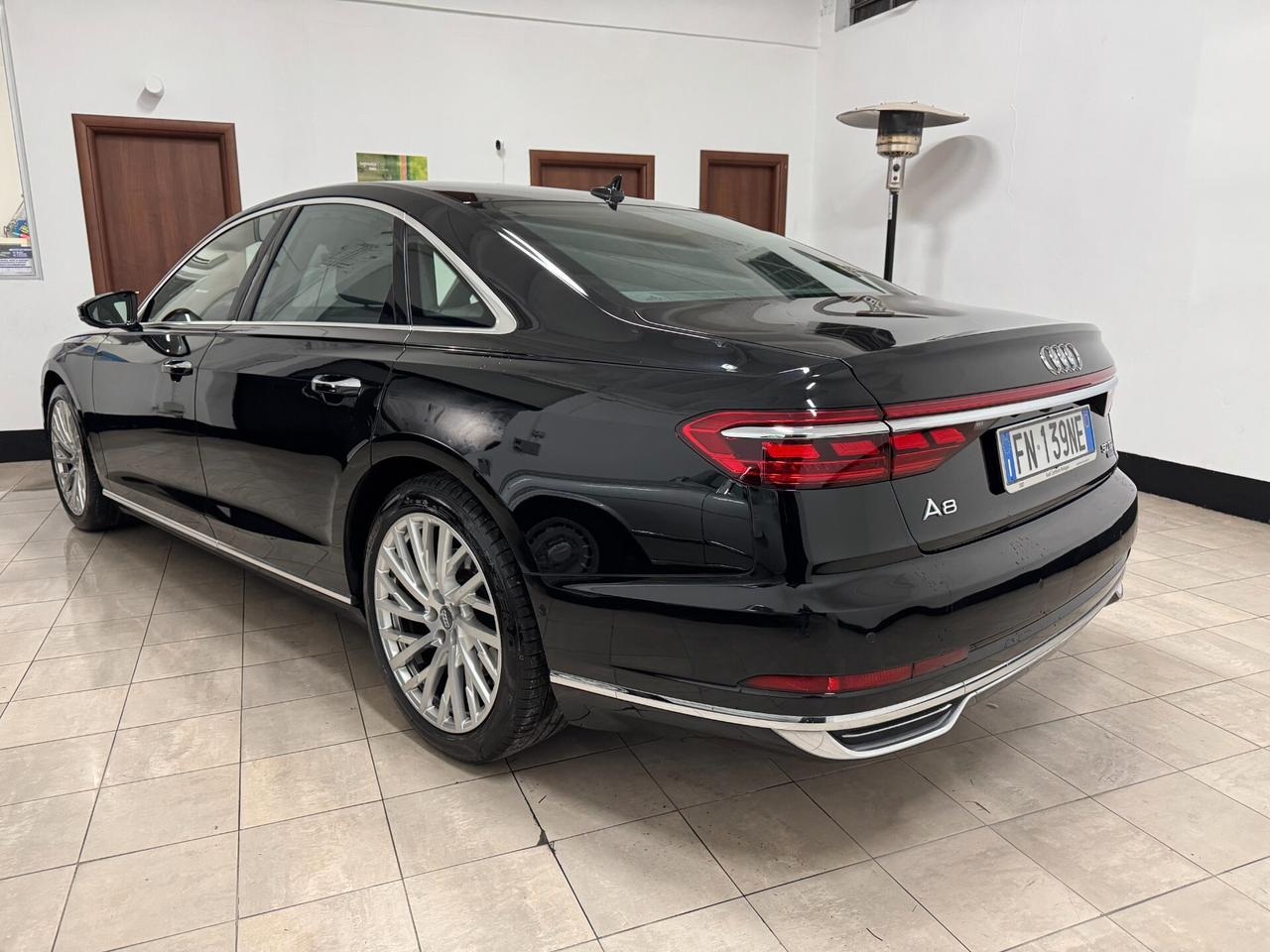 Audi A8 2018 50 TDI 3.0 quattro tiptronic