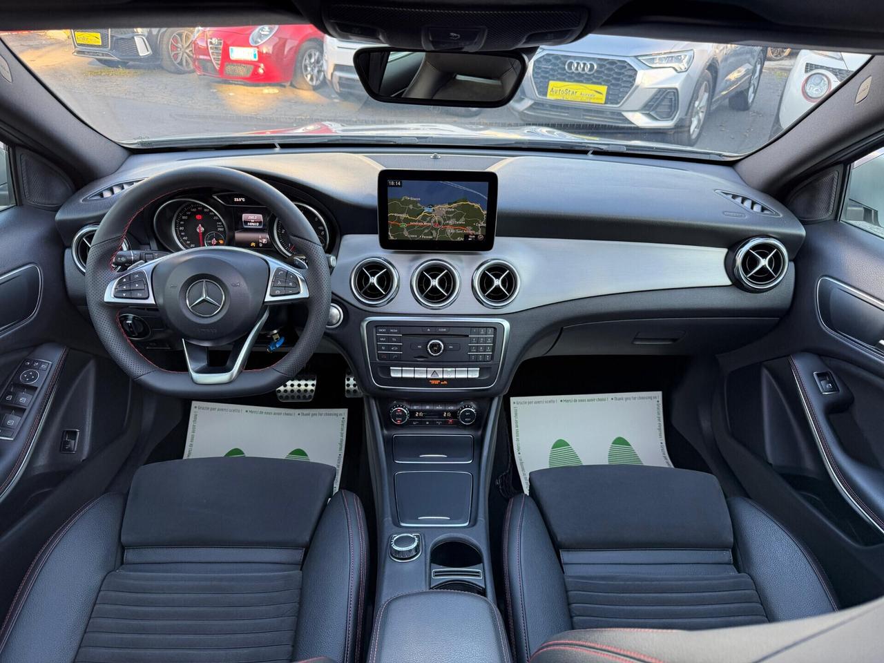 MERCEDES GLA 200D PREMIUM AMG 4 MATIC