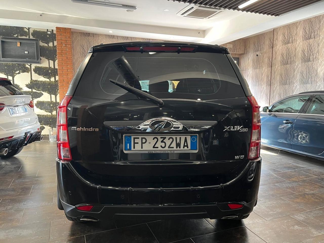 Mahindra XUV500 2.2 16V FWD W8