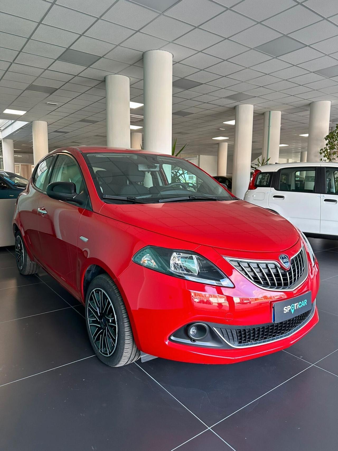 Lancia Ypsilon 1.0 HYBRID GOLD 11/2022 FULL