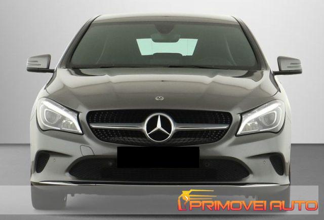 MERCEDES-BENZ CLA 180 S.W. Business