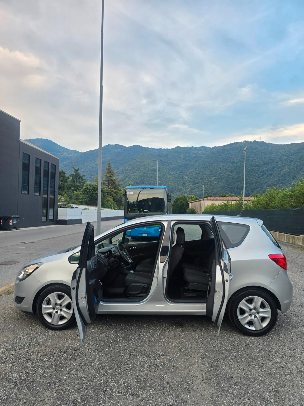 Opel Meriva Cosmo