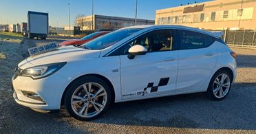 Opel Astra 1.6 Turbo SHT 200CV Start&Stop 5 porte Innovation