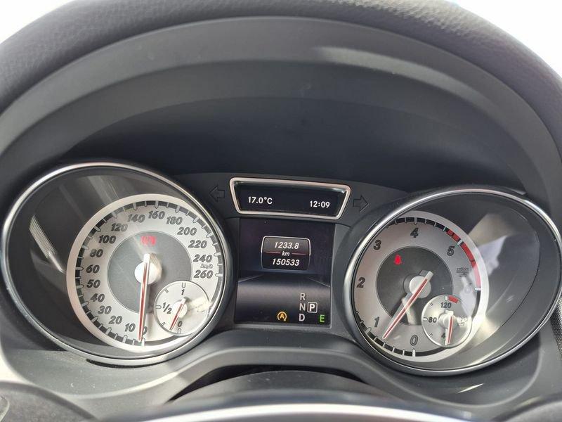 Mercedes-Benz CLA CLA Shooting Brake 200 d (cdi) Premium