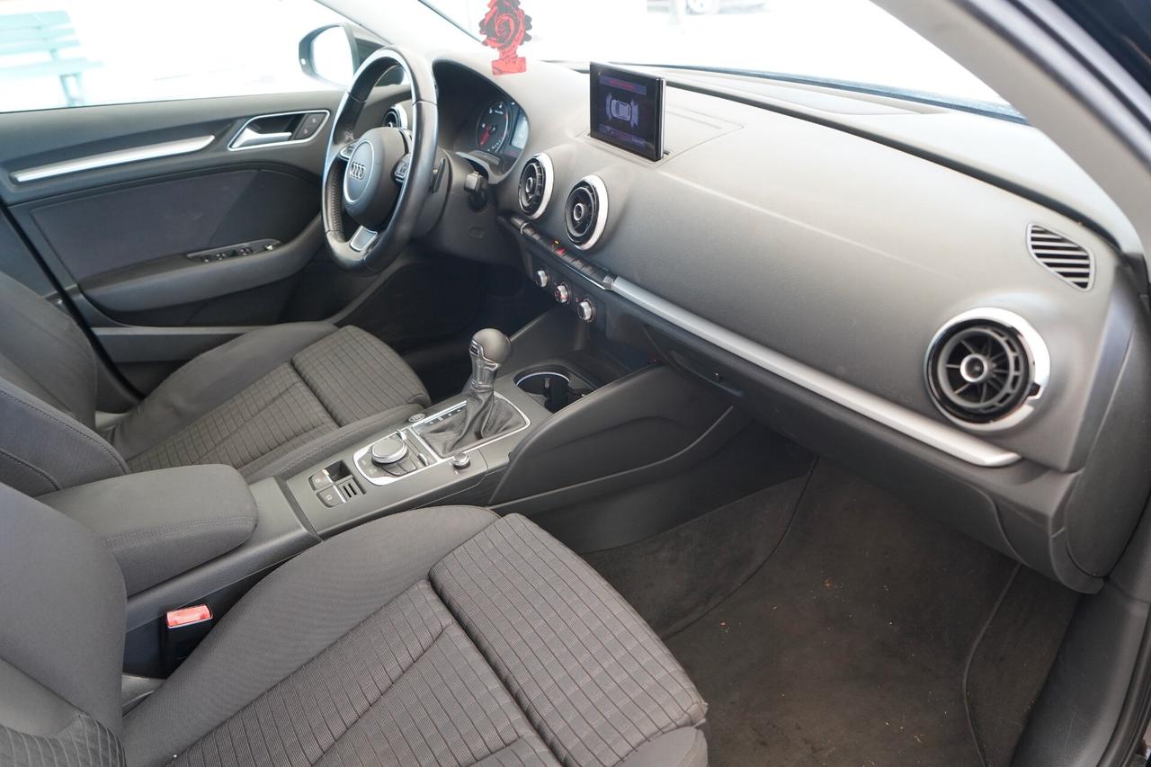 Audi A3 SPB 1.6 TDI 105 CV S tronic Ambition
