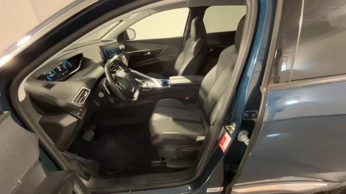 Peugeot 3008 Hybrid 225 e-EAT8 Allure Pack