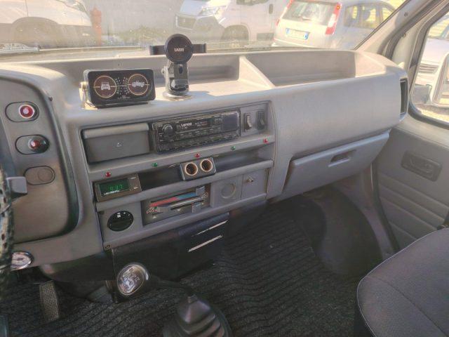 FORD Transit WAG 100 L 2.5 CAMPER ALLESTIMENTO LAIKA