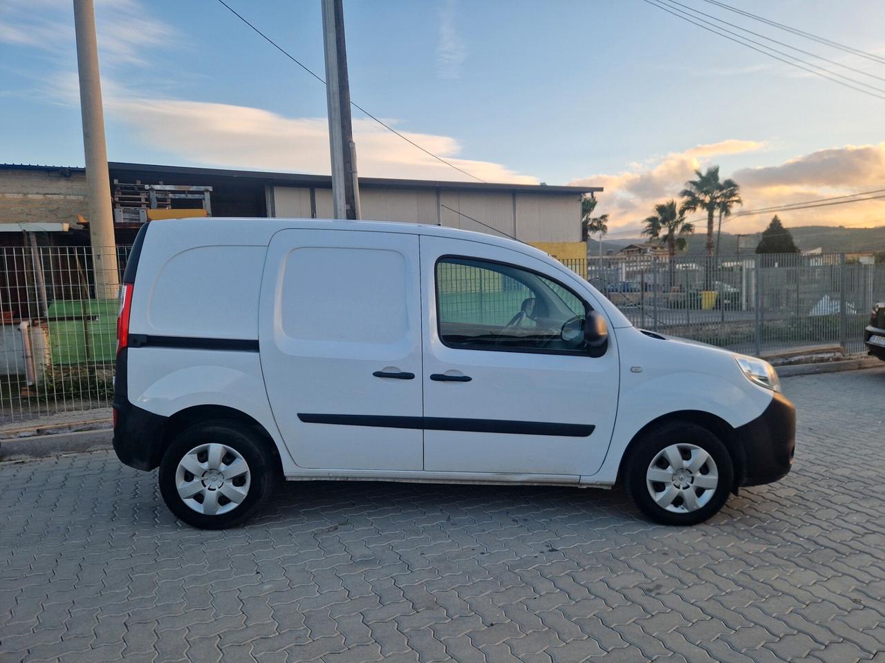 RENAULT KANGOO 2018 1.5DCI 110CV