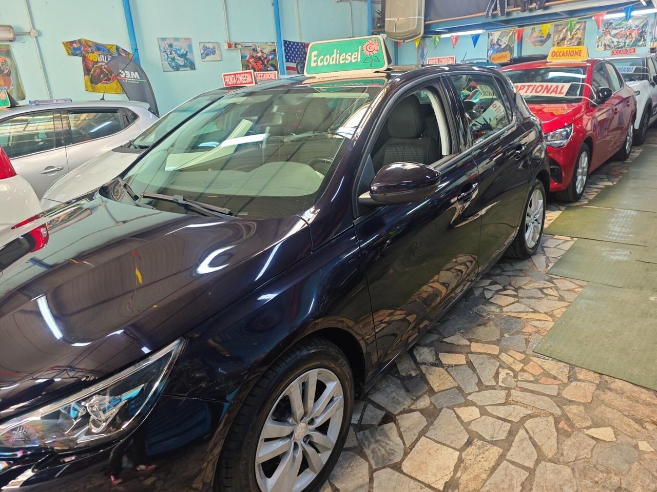 Peugeot 308 BlueHDi 130 S&S Business