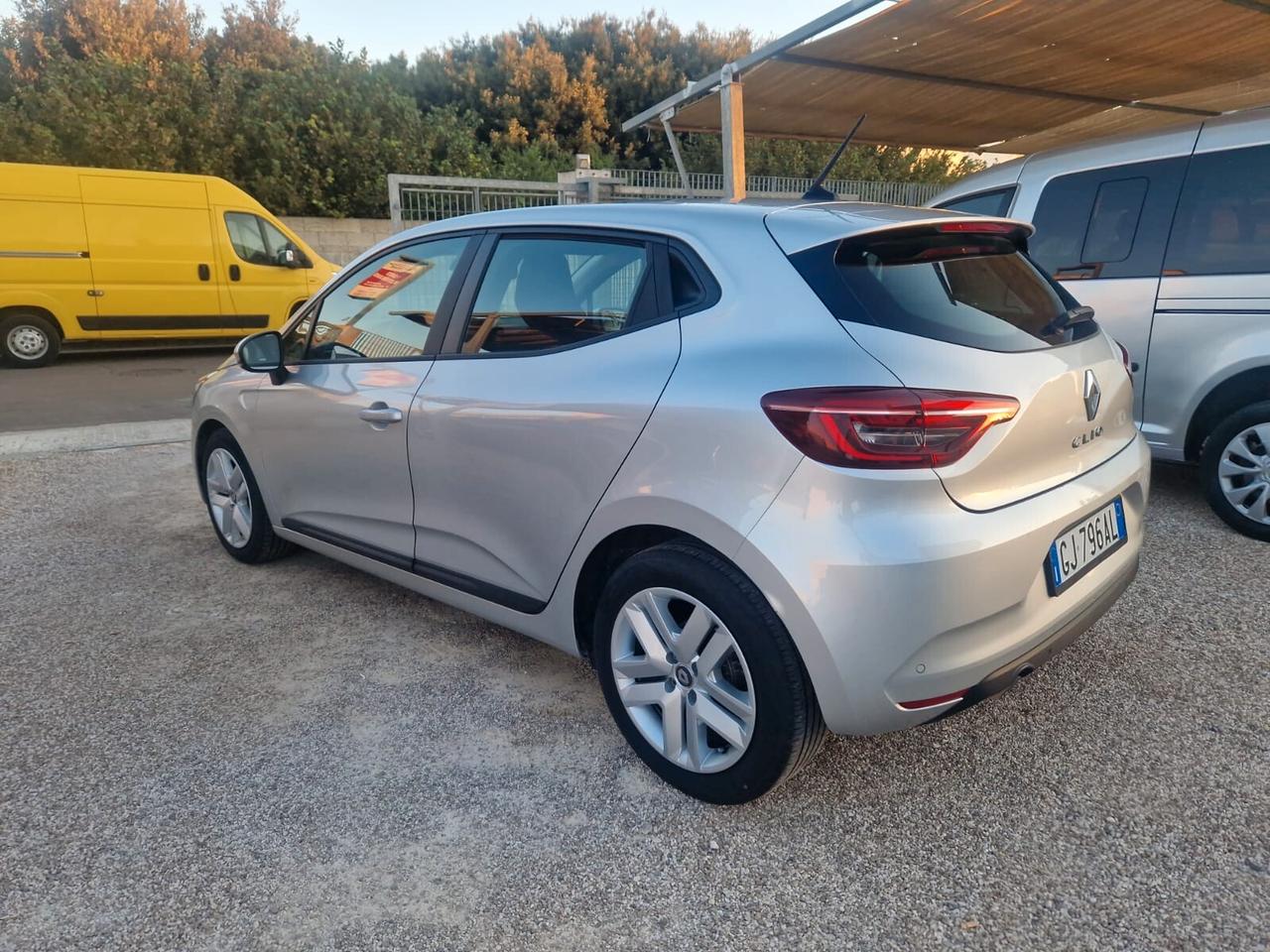 Renault Clio TCe 90 CV 5 porte Techno