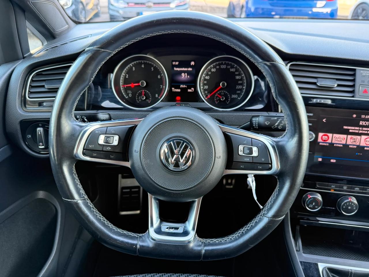 Volkswagen Golf 1.0 TSI 115 CV 5p. Sport BlueMotion Technology