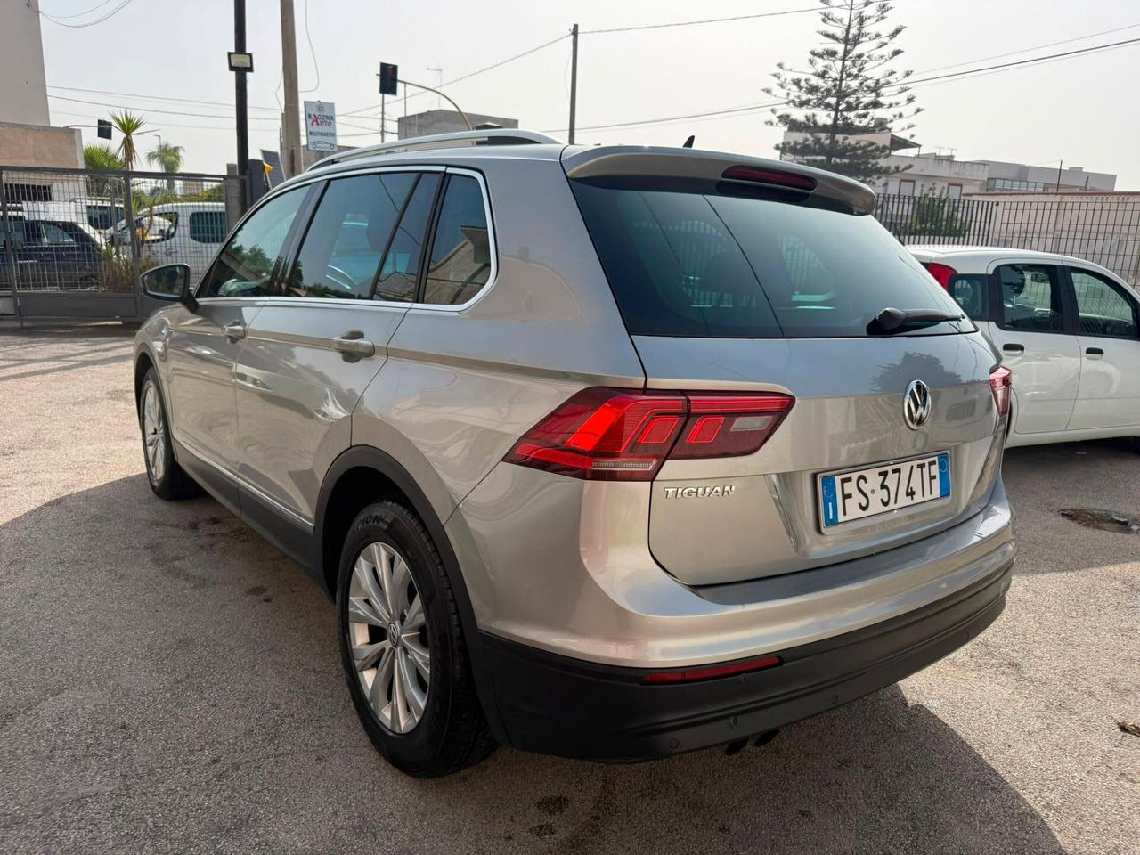 Volkswagen Tiguan 1.6 TDI SCR Business BlueMotion Technology