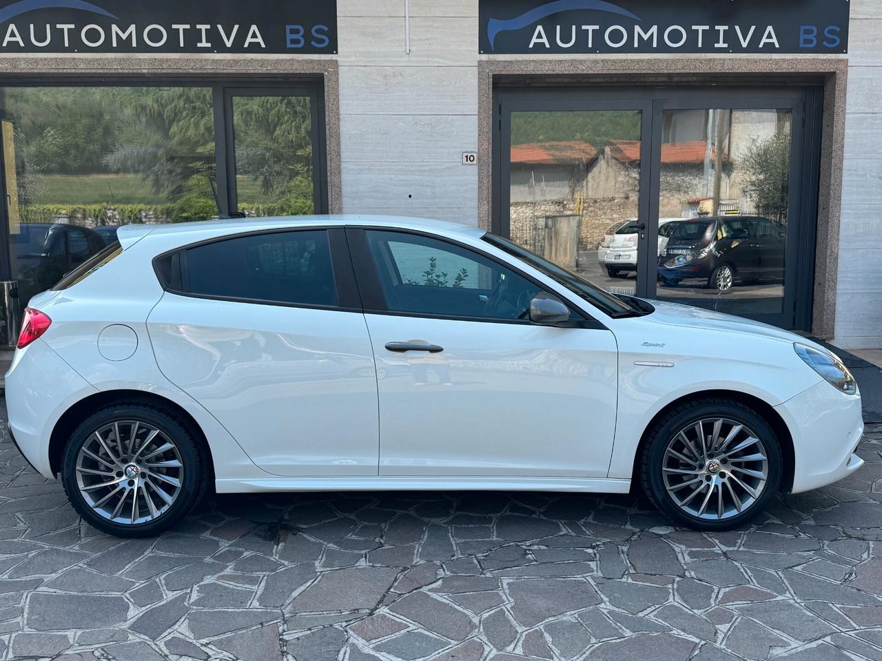 Alfa Romeo Giulietta 1.6 JTDm-2 105 CV Sprint