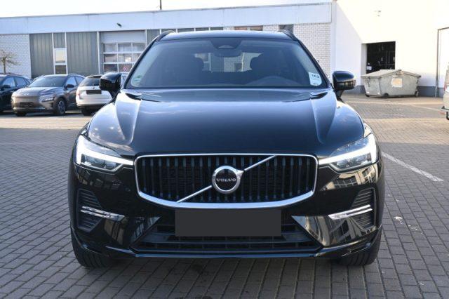 VOLVO XC60 B4 (d) Geartronic Momentum Pro