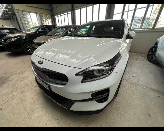 KIA XCeed 1.6 CRDi 136 CV MHEV iMT High Tech