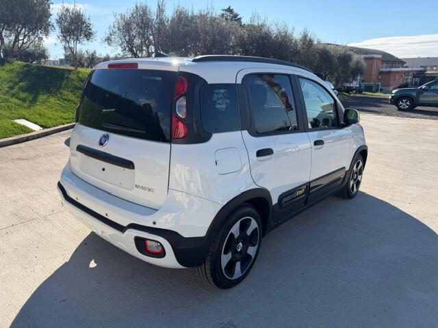Fiat Panda Cross 1.0 FireFly S&S Hybrid